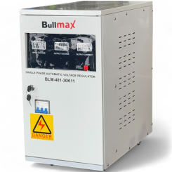 Монофазен Servo /безчетков/ автоматичен стабилизатор за ток и напрежение Bullmax 30000VA/24000W с колелца